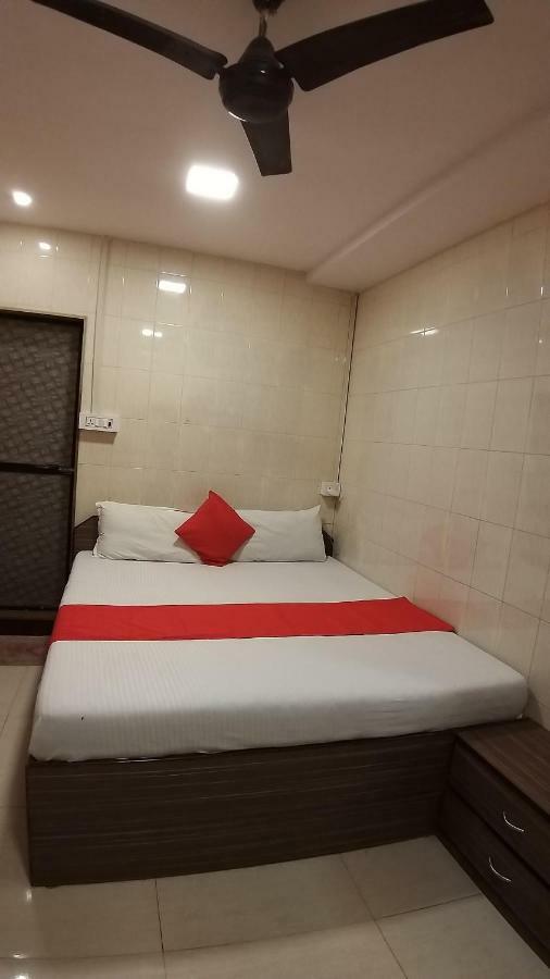Hotel Saim Palace Mumbai Kültér fotó